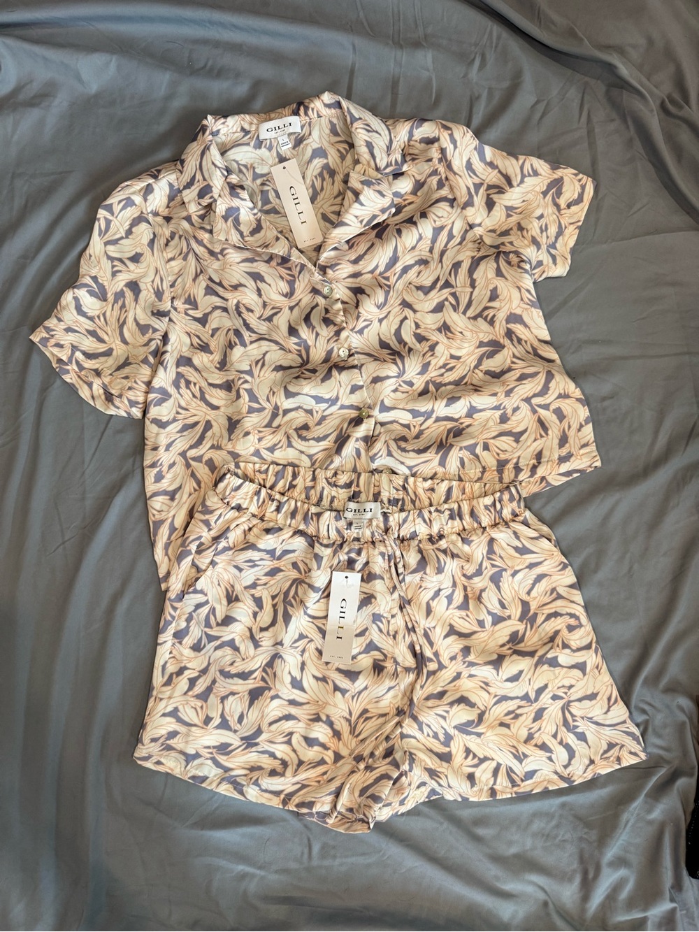 Gilli Silk Pajama Set NWT